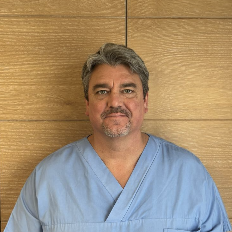 dott adriano izzo chirurgo plastico pesaro